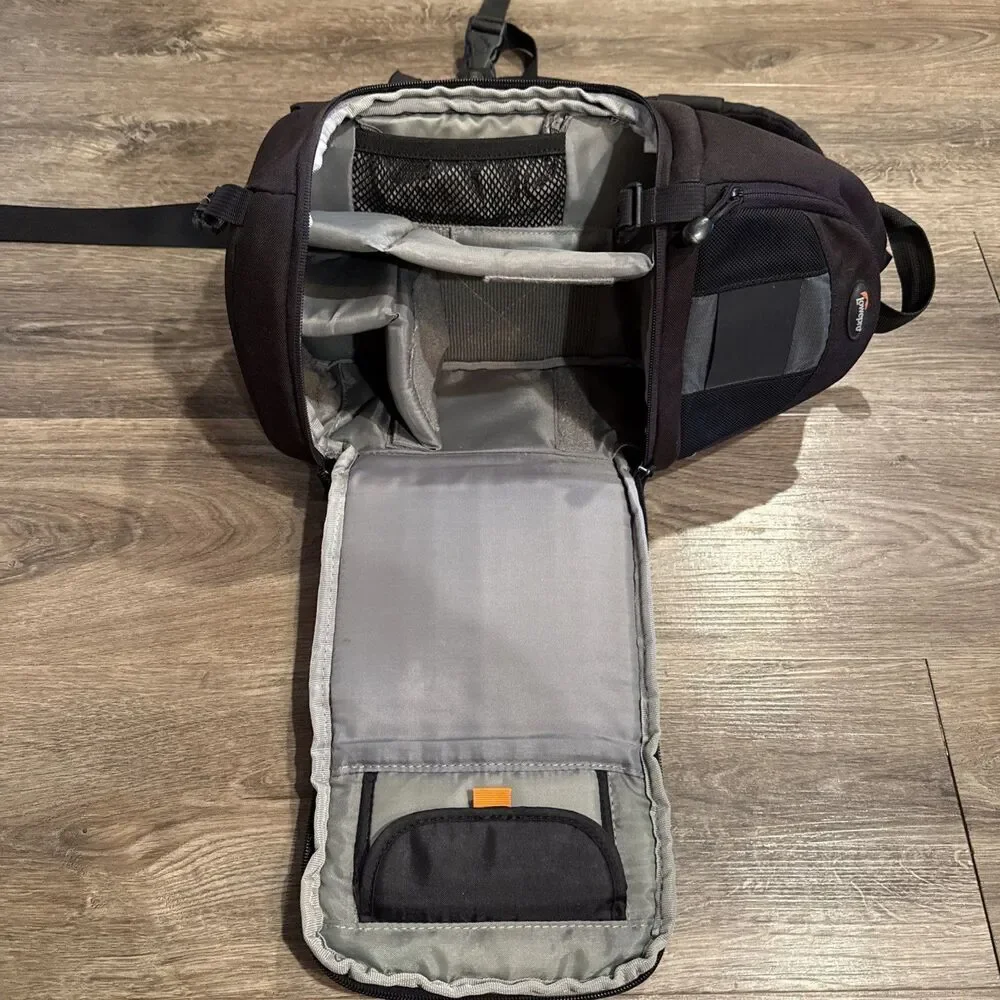 Lowepro Slingshot 100 AW Padded Shoulder Sling Backpack Camera Bag w/ Rain Cover